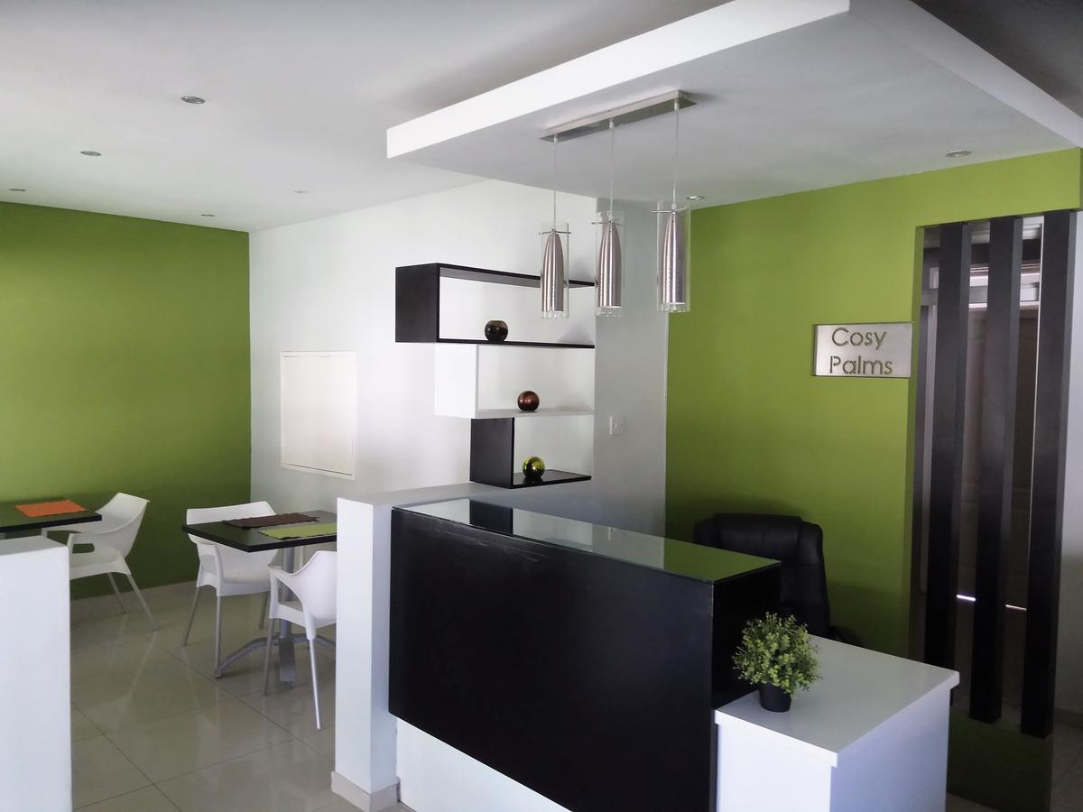 Cosy Palms Bed & Breakfast Габороне Екстериор снимка